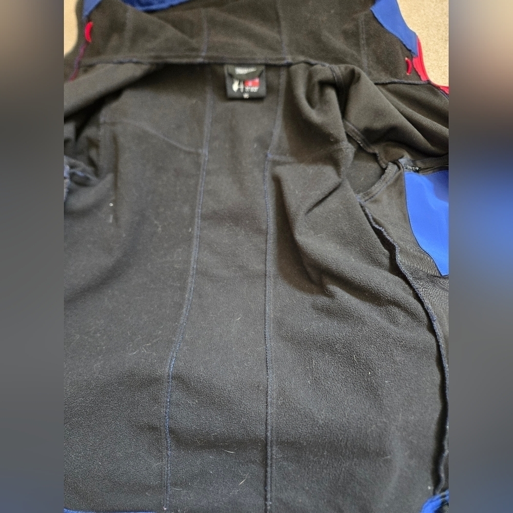 Scandinavian Explorer Blue Soft Shell Jacket, Red Floral Pattern And Zipper. XS - Picture 11 of 16